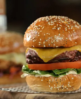 Pubs are standing on business! Here’s what you need to understand ⬇️ 💸Diners are heading out less but when they go out…...